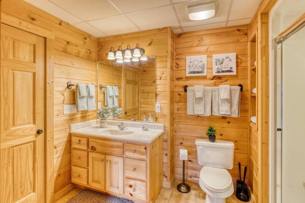 Mtn Cabin Sleeps 10 - 5 Mins To Fishing & Camping Ellijay Exterior foto